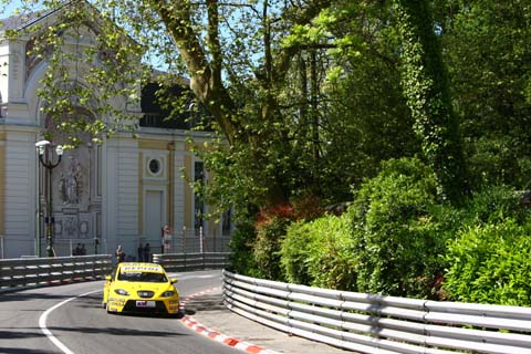 wtcc_pau_cayrolle_scenic_480