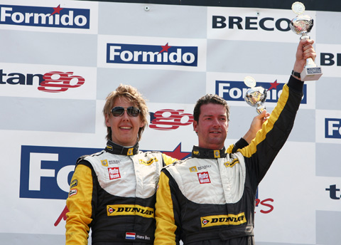 480_bos_podium_2_5376