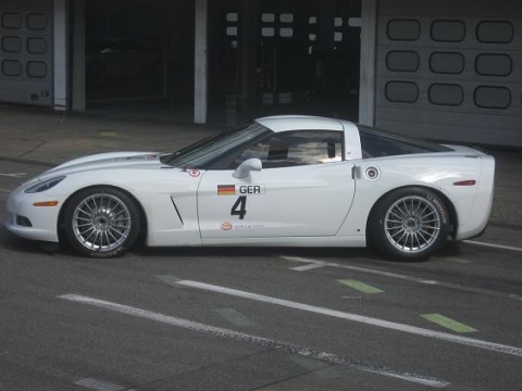test_gt4_hockenheim_maart09_006