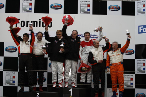480_podium1_5321