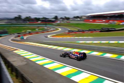 Sebastian Vettel (GER), Red Bull Racing, Grand Prix Brazil, Interlagos, Round 16, 2009.Photo: Peter van Egmond *** Local Caption *** Copyright: © 2009 Peter van Egmond. Use with credit to the photographer (mandatory). Unauthorized  use is prohibited.