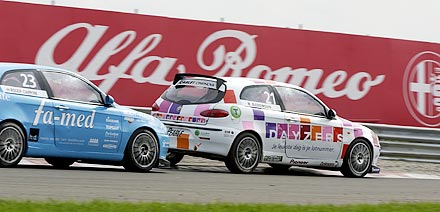 Geen alfa_romeo_147_challenge_2002_cpz