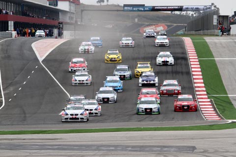 superstars_start_race-1