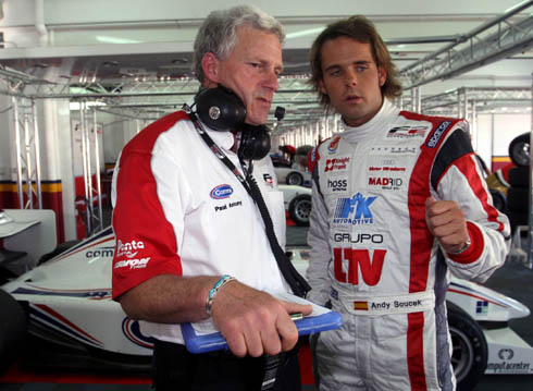 soucek_with_engineer