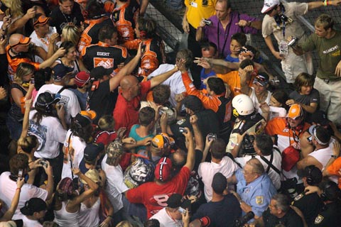 tony_temidden_van_de_fans