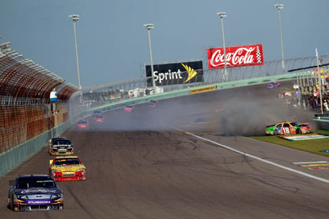 homestead_crash_kyle_busch