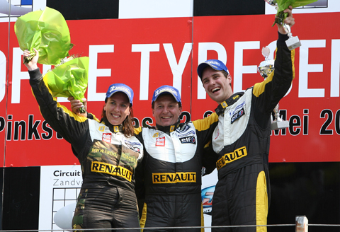 480_podium2_9691