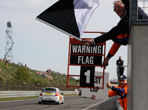 480_warning_vlag_8051