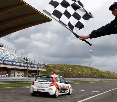 clio_trophy_finish_r1 clio_trophy_finish_r1
