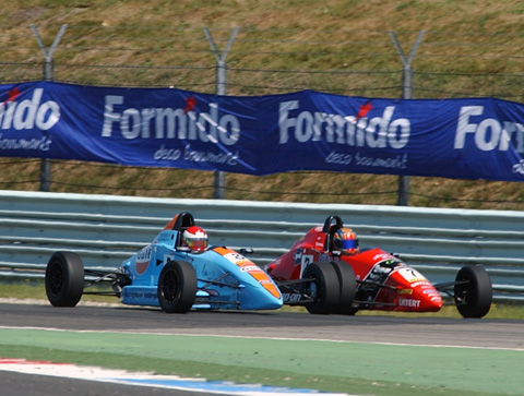 480_wiel_aan_wiel_4257