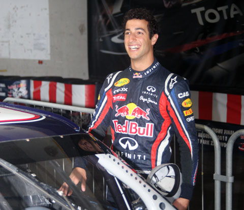480_ricciardo_lacht_0180