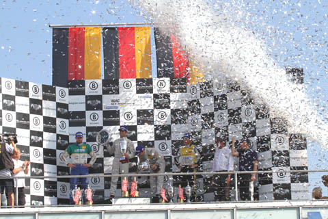 2011_adac_gt_podium