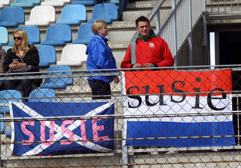 fans_susie_stoddart_2104