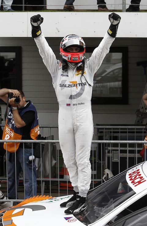 DTM_Zvt_2010_Paffett_motorkap