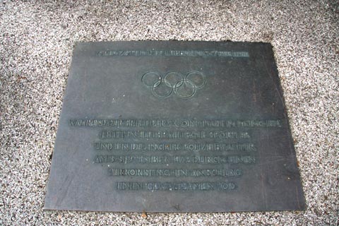 gedenkplaat_stadion