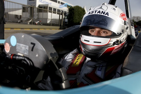 110403_f3_r3_juncadella_portret