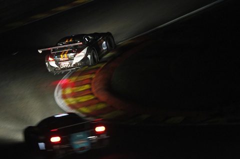 110731_24h_spa_43_bmw_night_action
