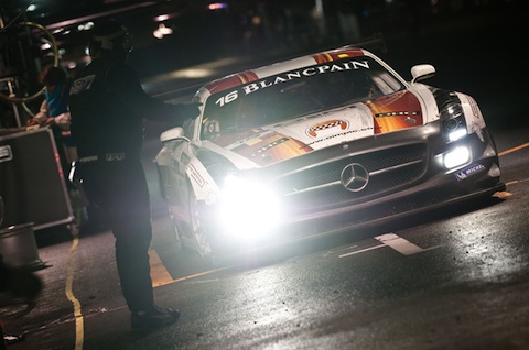 110731_24h_spa_mercedes_16_pits