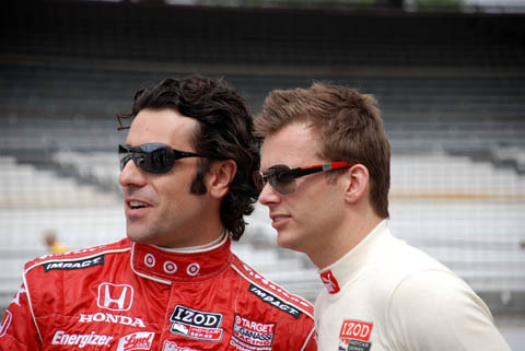 2011_franchitti_wheldon_eerder
