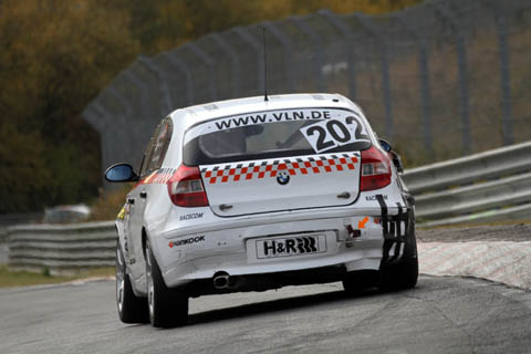 vln_certainty_racing_rear