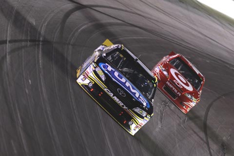 2011_kentucky_reutimann_montoya_duel