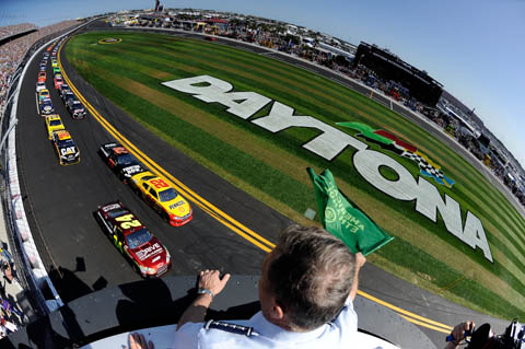 2011_start_daytona_500