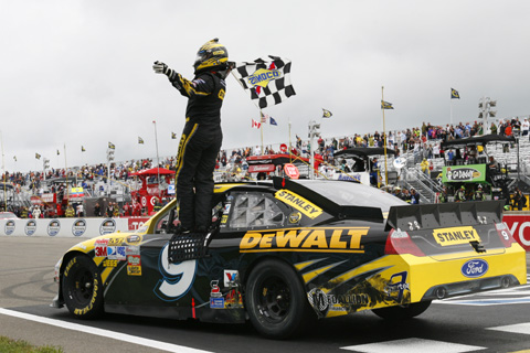 2011_wg_winner_marcos_ambrose_1