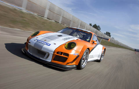2011_gt3_hybrid_1