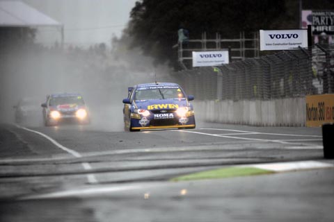 2011_alex_davison_hamilton_nz