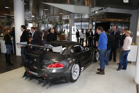 110108_ekris_presentatie_z4_gt3