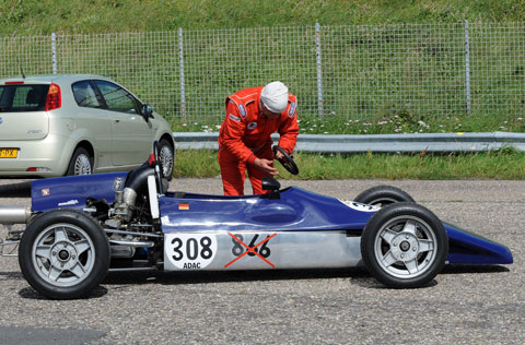 480_het_past_niet_3782 480_het_past_niet_3782