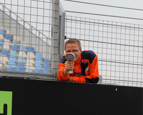 480_snelheid_van_onze_fotograaf_wordt_gemeten_3173 480_snelheid_van_onze_fotograaf_wordt_gemeten_3173