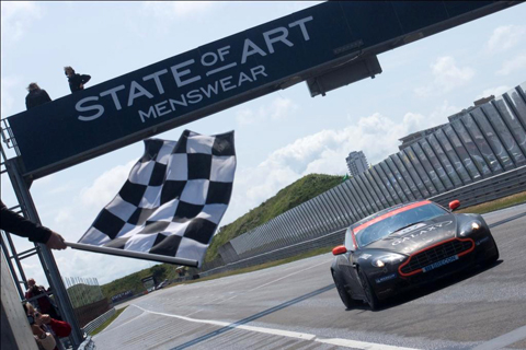 rhesus_racing_pinksterraces_gt4_2011_1