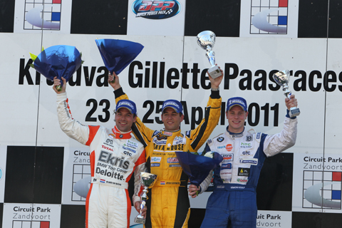 480_podium2_9327