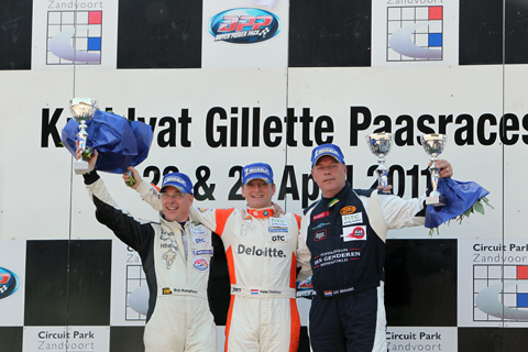 480_podium_legends_9370