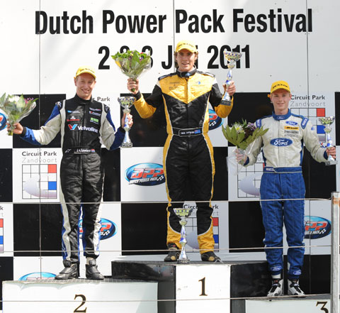 480_podium3_1644