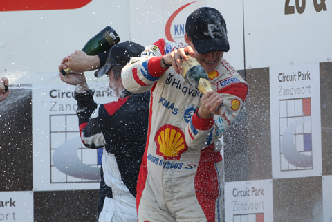 480_strous_podium_9444