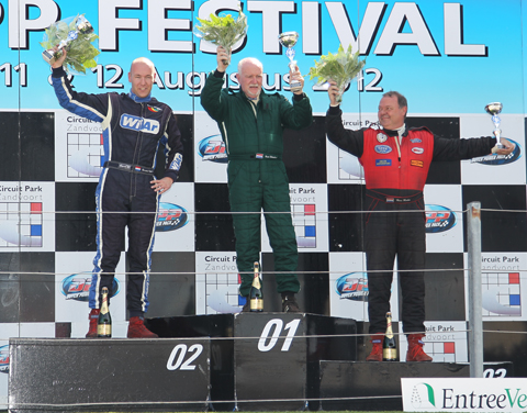 480_podium_1016