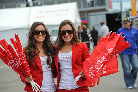 2012_toyota_racing_series_gridgirls