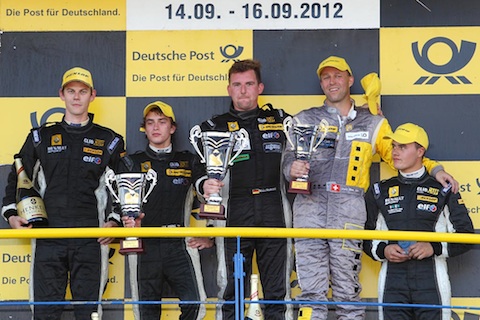 120919_dtm_groeten_clio_podium