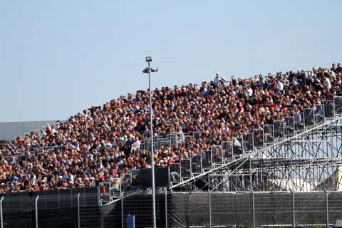 2012_volle_tribunes_2