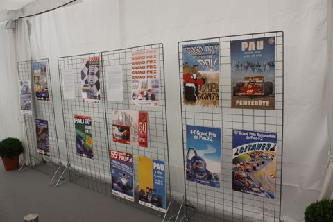 120513_Groeten_Pau_historische_posters