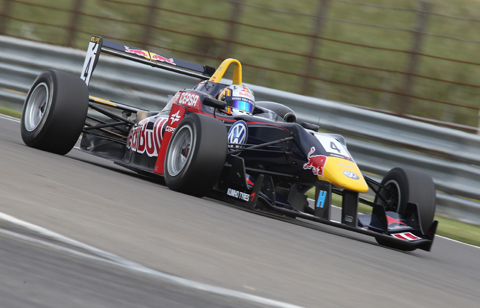 480_sainz_7511
