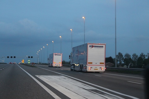 120506_Groeten_DB_vrachtwagen