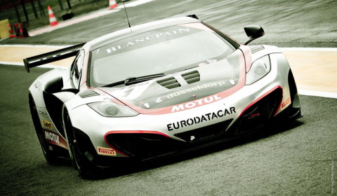 2012_mclaren_nogaro
