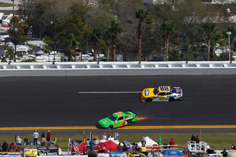 2012_nw_daytona_crash_danica