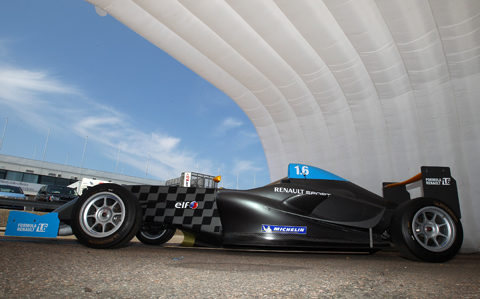 formula_renault_1punt6_junior