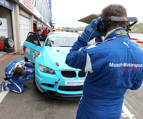 480_mutsch_pitstop_0865 480_mutsch_pitstop_0865