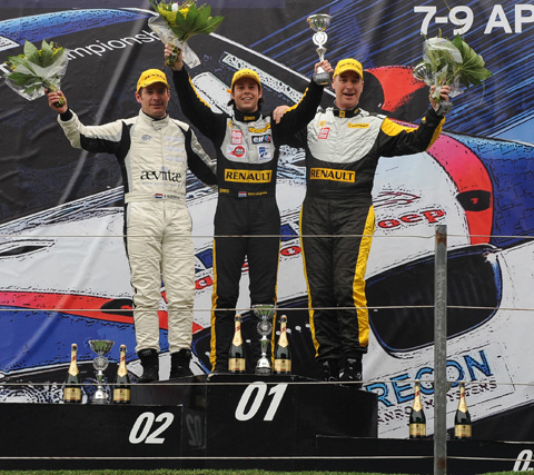 480_podium_clio_2_2274 480_podium_clio_2_2274
