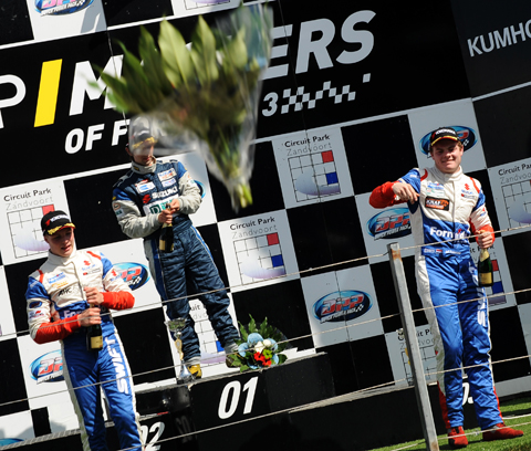 480_podium_bloem_9871